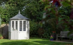 insulated summer house